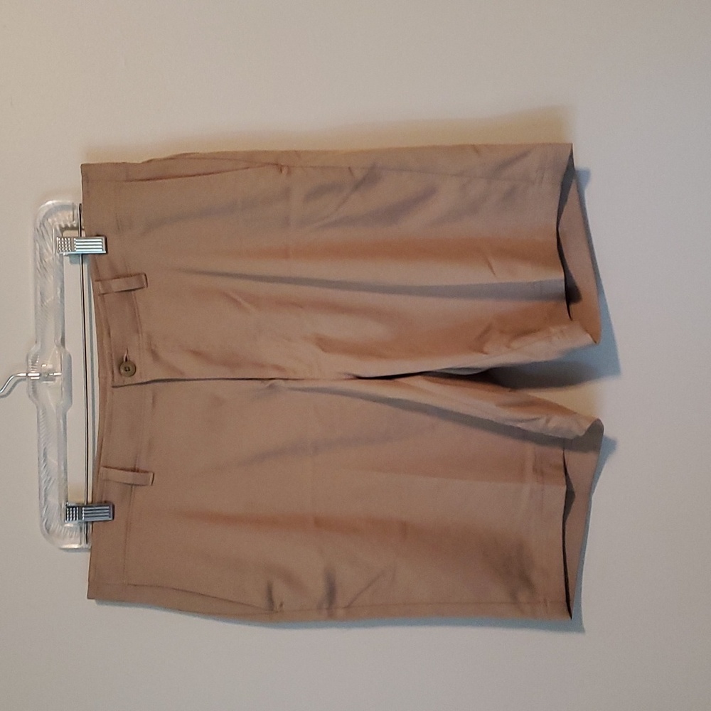 Belk Men's Khaki Shorts